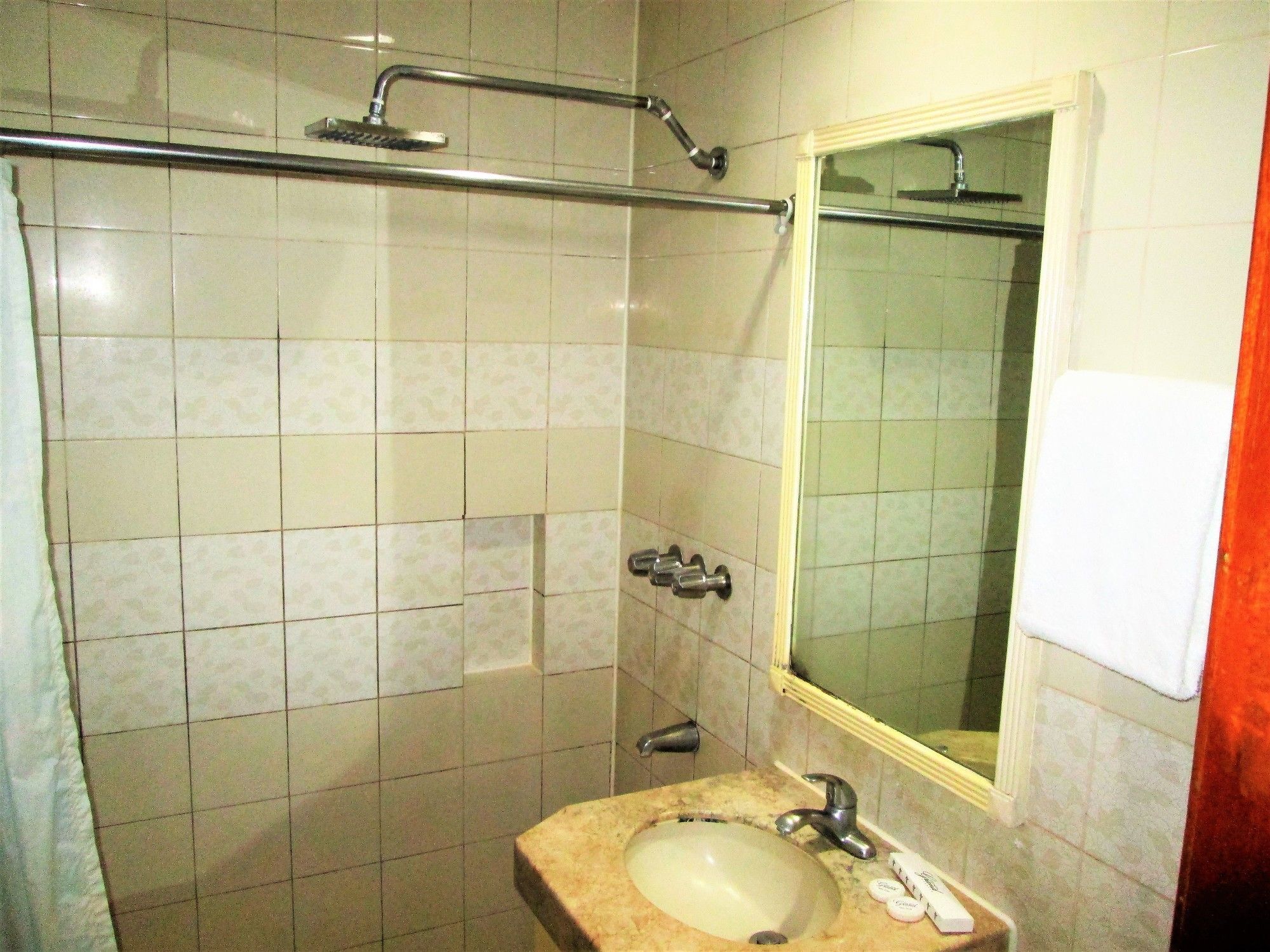 Grand City Hotel Inc. Cagayán de Oro Extérieur photo