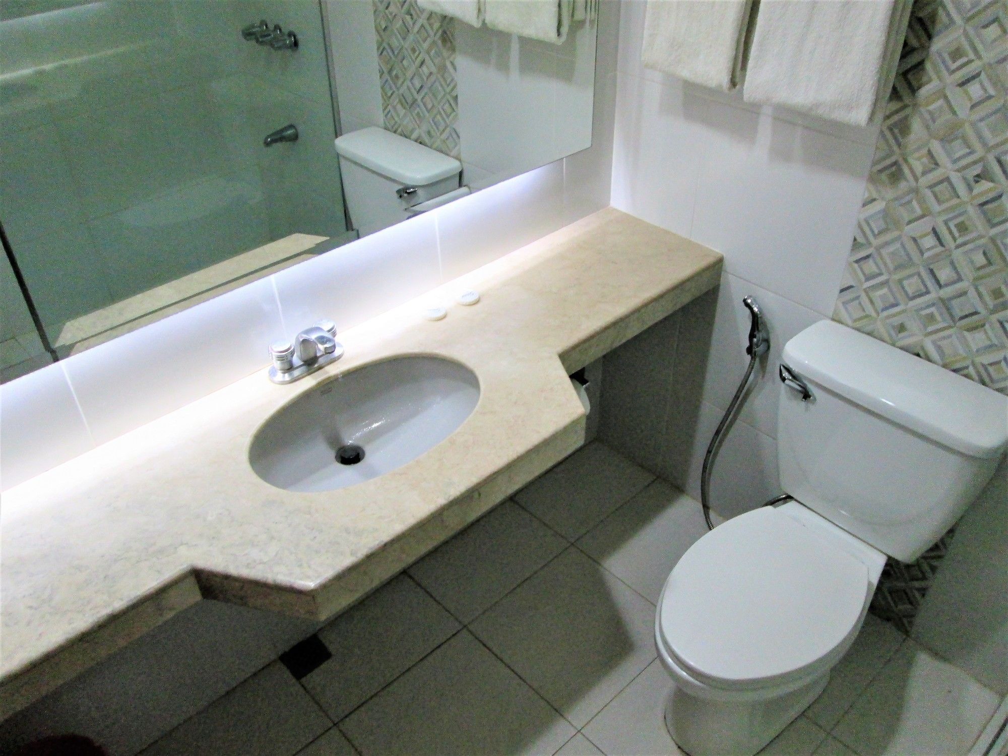 Grand City Hotel Inc. Cagayán de Oro Extérieur photo